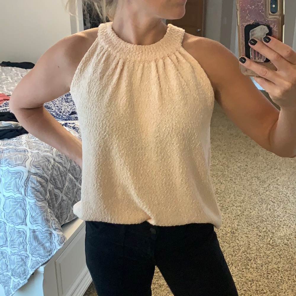 Current air halter NWT